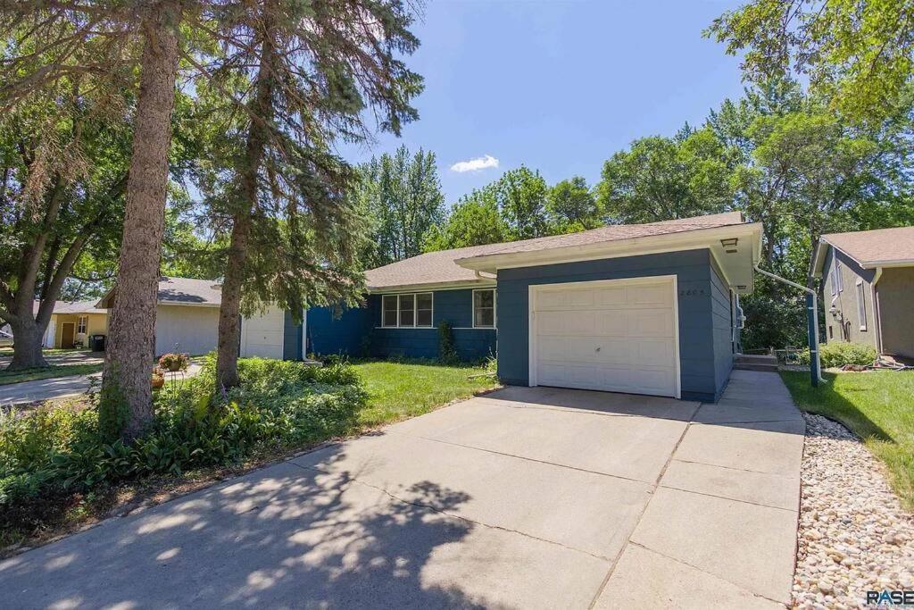 Blue House 2 Vila Sioux Falls Exterior foto