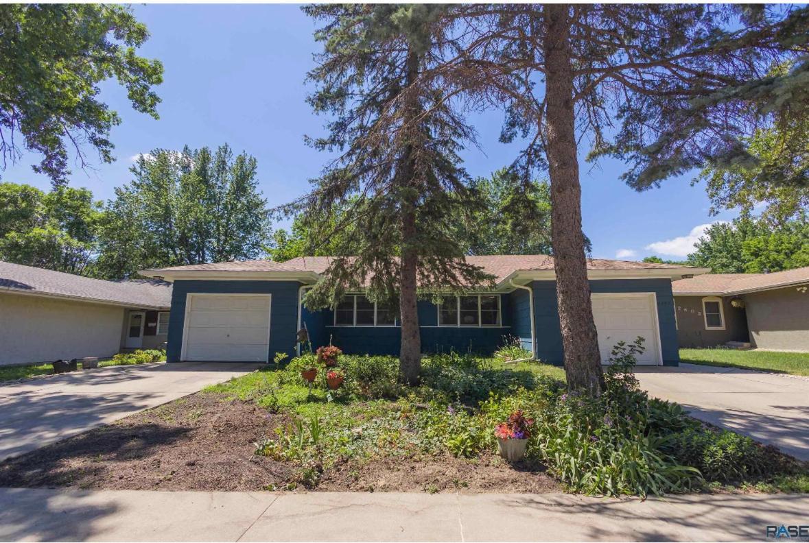 Blue House 2 Vila Sioux Falls Exterior foto